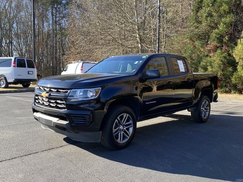 Used 2022 Chevrolet Colorado W/T w/ Custom Special Edition image 5