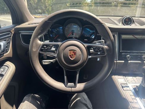 Used 2016 Porsche Macan S image 16