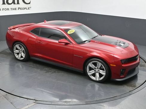 Used 2013 Chevrolet Camaro ZL1 RWD image 31