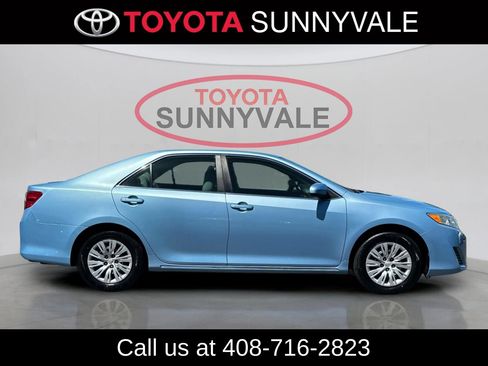 Used 2014 Toyota Camry LE FWD image 9