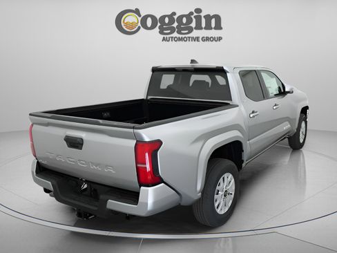 New 2026 Toyota Tacoma SR5 AWD/4WD image 18