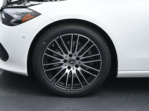 New 2025 Mercedes-Benz C 300 4MATIC Sedan image 29