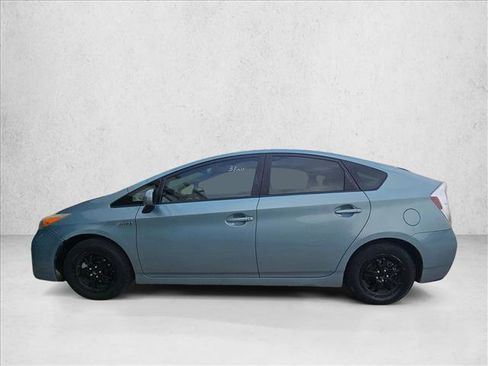 Used 2013 Toyota Prius Two image 8