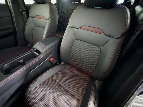 New 2026 Nissan Kicks SR FWD image 11