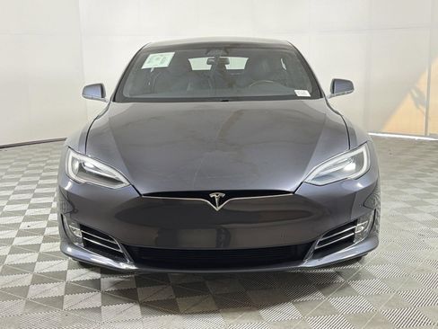 Used 2021 Tesla Model S Performance image 8