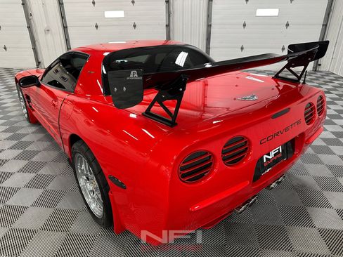 Used 2003 Chevrolet Corvette Z06 RWD image 10