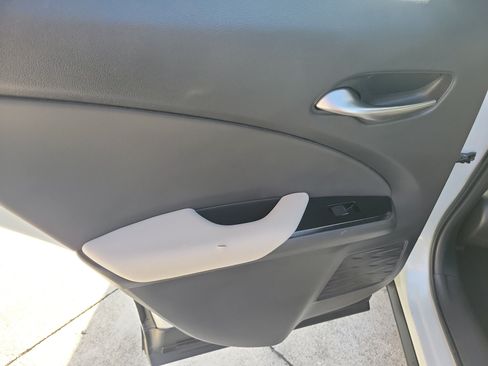 Used 2024 Lexus UX 250h FWD w/ Premium Package image 12