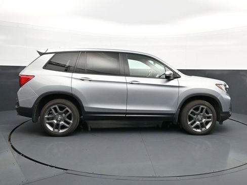 Used 2023 Honda Passport EX-L image 8