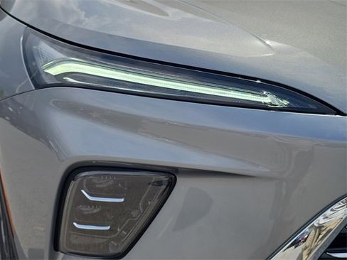 New 2025 Buick Enclave Preferred w/ Power Package image 11