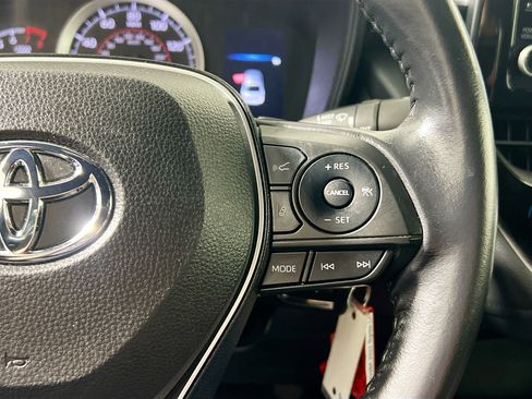 Used 2022 Toyota Corolla SE image 19