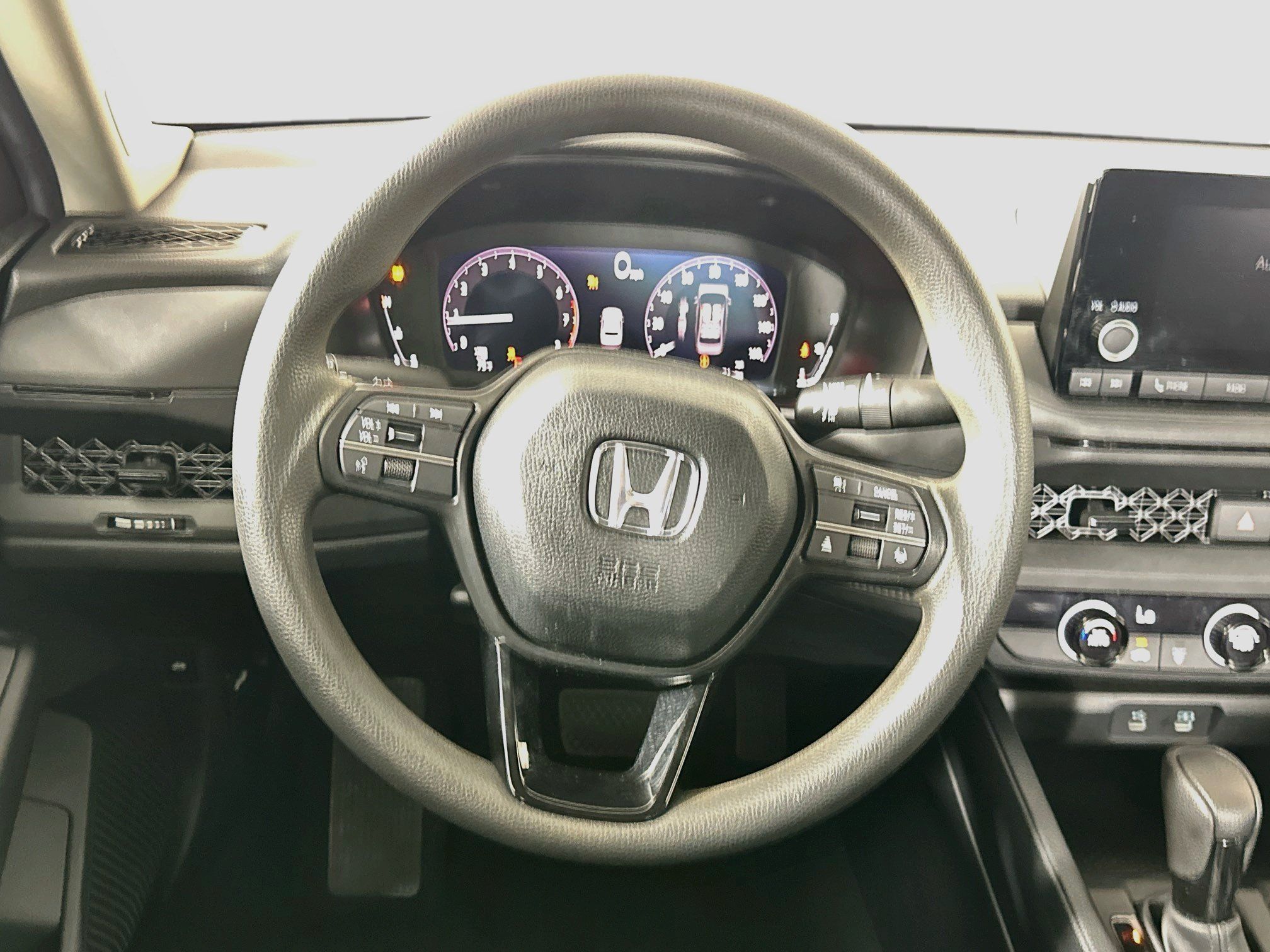 Used 2025 Honda Accord LX image 17