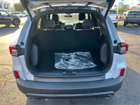 New 2026 Ford Escape ST-Line w/ Tech Pack #1 image 4