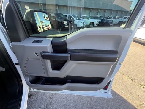 Used 2020 Ford F150 XL w/ Equipment Group 101A Mid RWD image 17