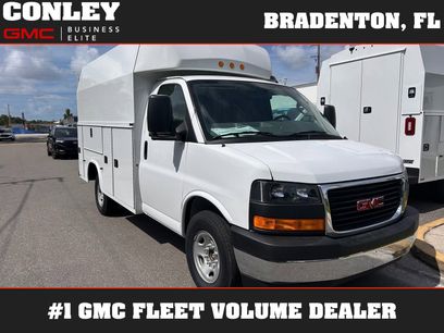 New 2025 GMC Savana 3500 w/ Power Convenience Package