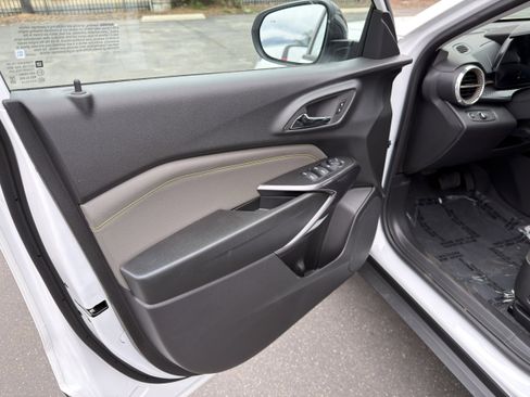 New 2026 Chevrolet Trax ACTIV w/ Driver Confidence Package image 23