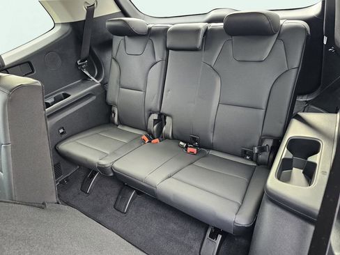 Certified 2025 Kia Telluride EX image 25