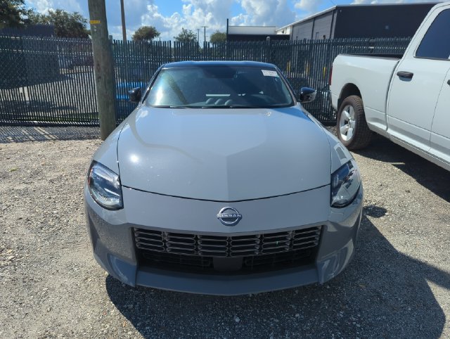 Certified 2026 Nissan Z Sport w/ Floor Mat Package RWD image 5