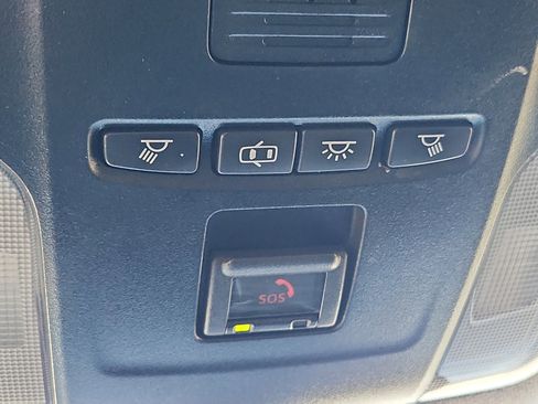 Used 2022 Toyota Corolla SE w/ Carpet Mat Package (TMS) image 13