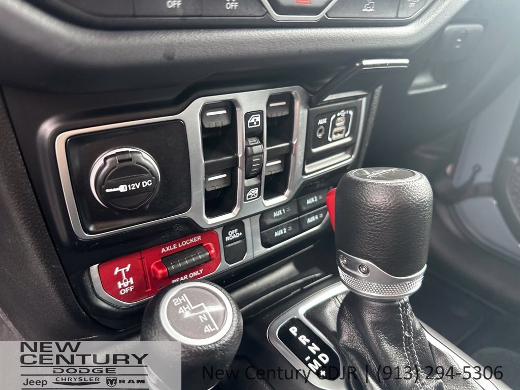 Used 2026 Jeep Gladiator Mojave AWD/4WD image 25