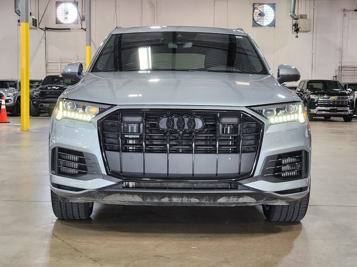 Used 2023 Audi Q7 3.0T Prestige AWD/4WD image 3