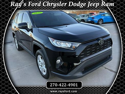 Used 2021 Toyota RAV4 XLE image 1