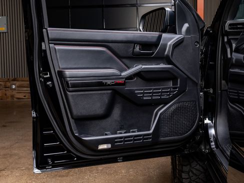 Used 2025 Toyota Tacoma TRD Pro image 35