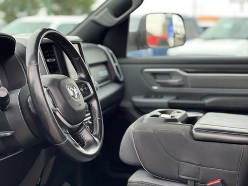 Used 2021 RAM 1500 Big Horn AWD/4WD image 15