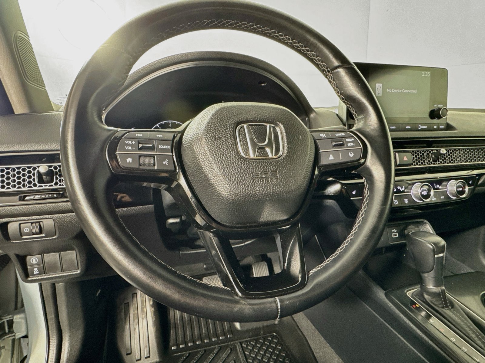 Used 2023 Honda Civic EX image 10