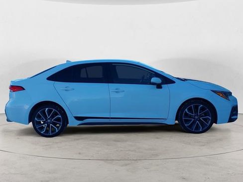 Used 2022 Toyota Corolla SE image 6