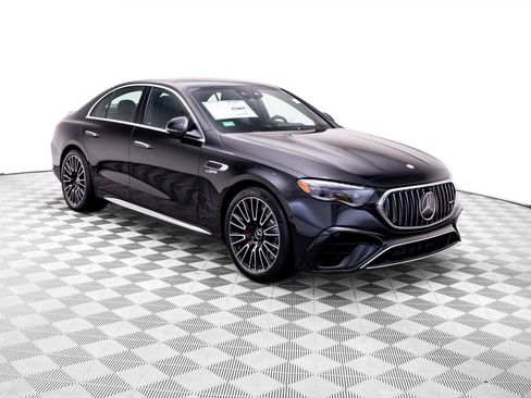 New 2027 Mercedes-Benz E 53 AMG e 4MATIC Sedan image 6