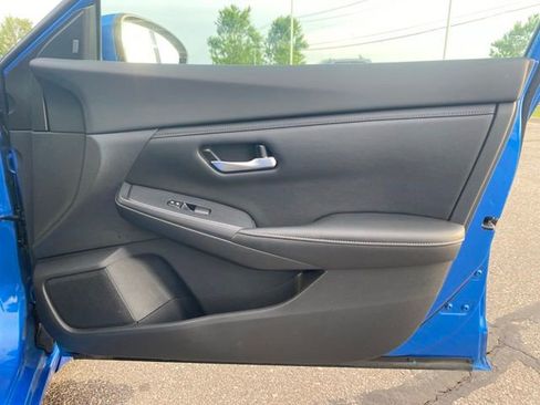 Used 2021 Nissan Sentra SV FWD image 31