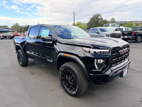 New 2026 GMC Canyon Elevation w/ Convenience Package AWD/4WD image 3