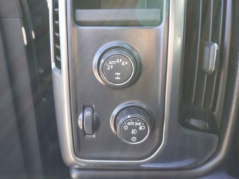 Certified 2017 Chevrolet Silverado 1500 LT w/ LT Convenience Package image 14