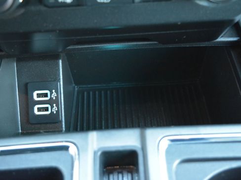 Used 2018 Ford F150 XLT w/ Trailer Tow Package image 28