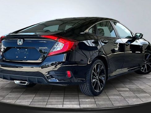 Used 2020 Honda Civic Sport image 6