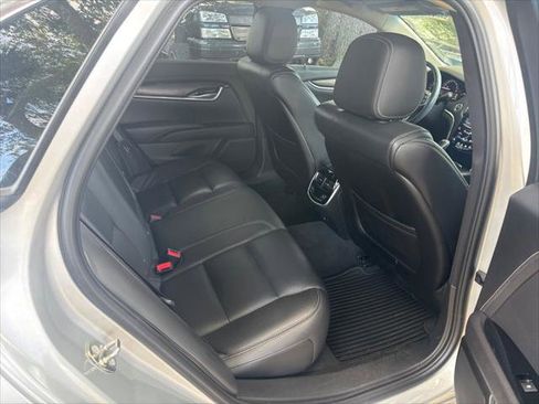 Used 2018 Cadillac XTS Luxury image 22