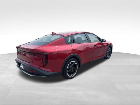 Certified 2025 Kia K4 EX FWD image 7