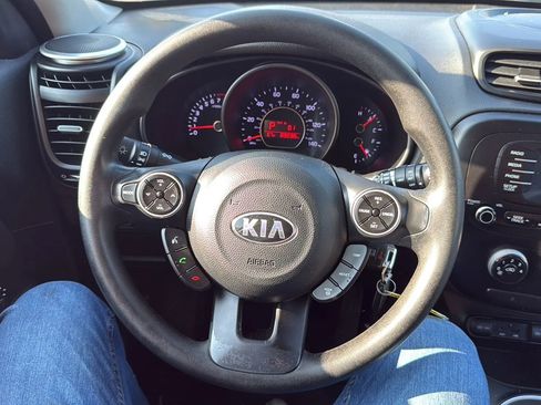 Used 2014 Kia Soul EV image 10