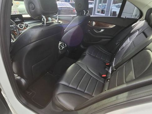 Used 2017 Mercedes-Benz C 300 4MATIC Sedan image 12
