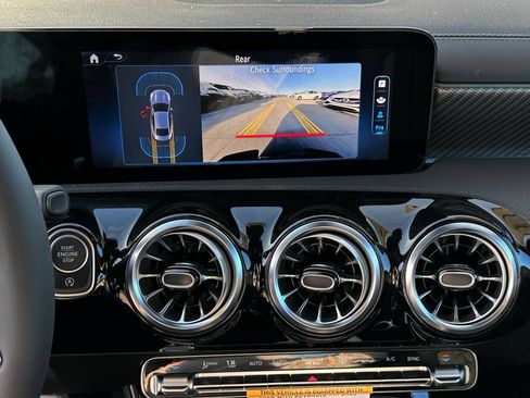 Used 2025 Mercedes-Benz CLA 250 image 22