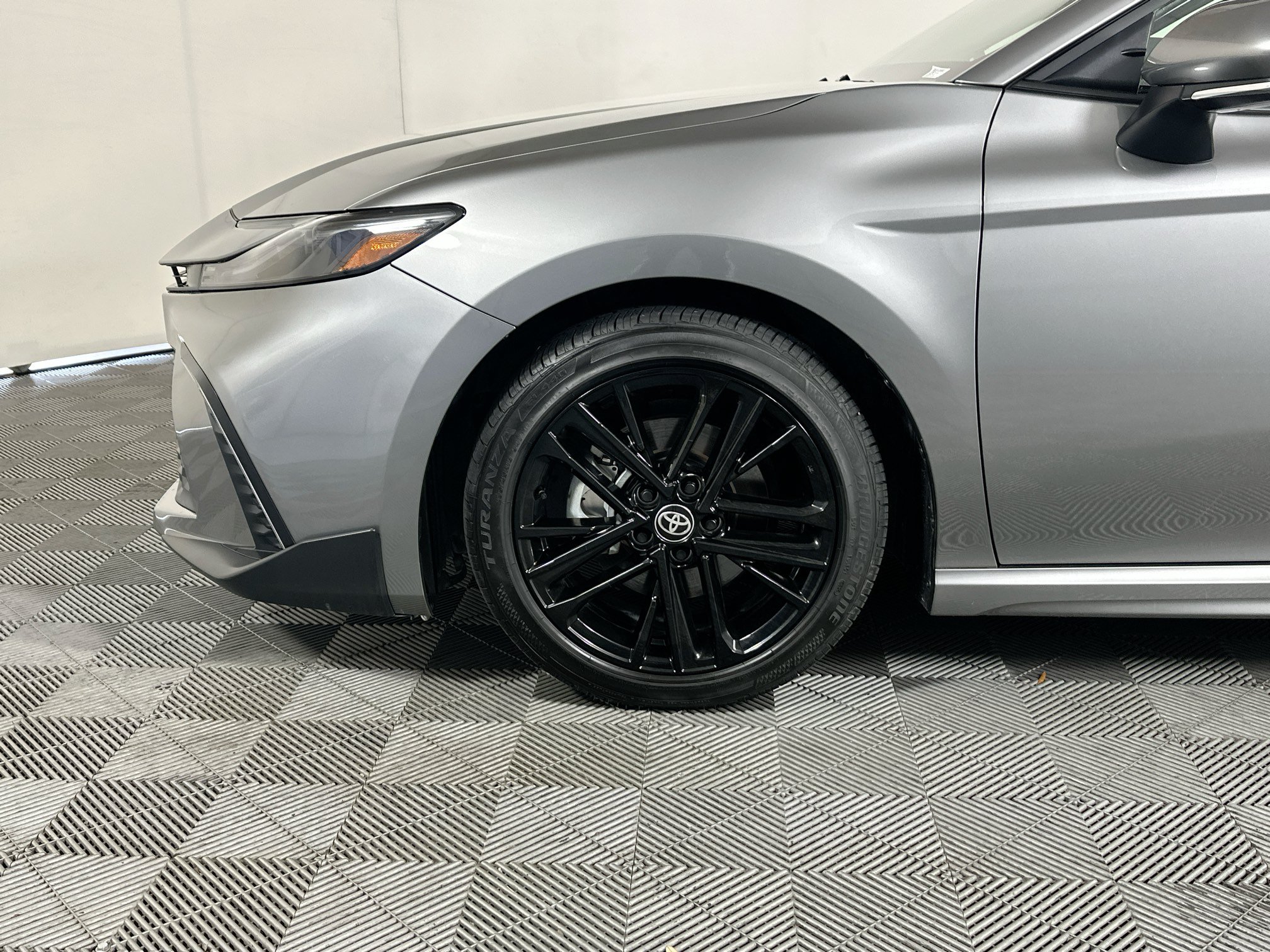 Used 2026 Toyota Camry SE FWD image 11