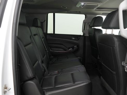 Used 2019 GMC Yukon XL SLT AWD/4WD image 12