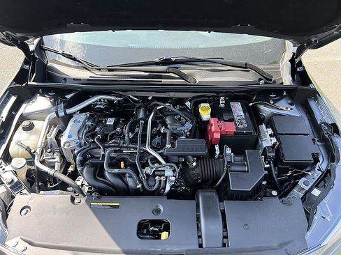 Certified 2023 Nissan Sentra SR w/ Electronics Package image 10