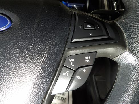 Used 2022 Ford Edge SE AWD/4WD image 22