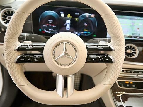 Used 2022 Mercedes-Benz E 450 4MATIC Coupe image 20