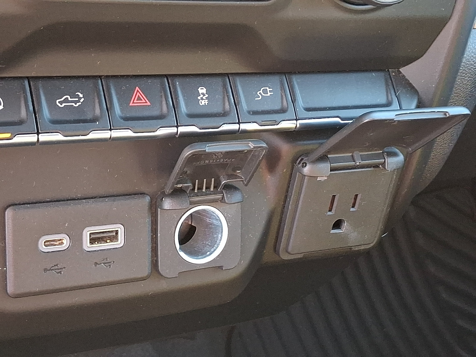 Used 2021 Chevrolet Silverado 1500 Custom AWD/4WD image 19