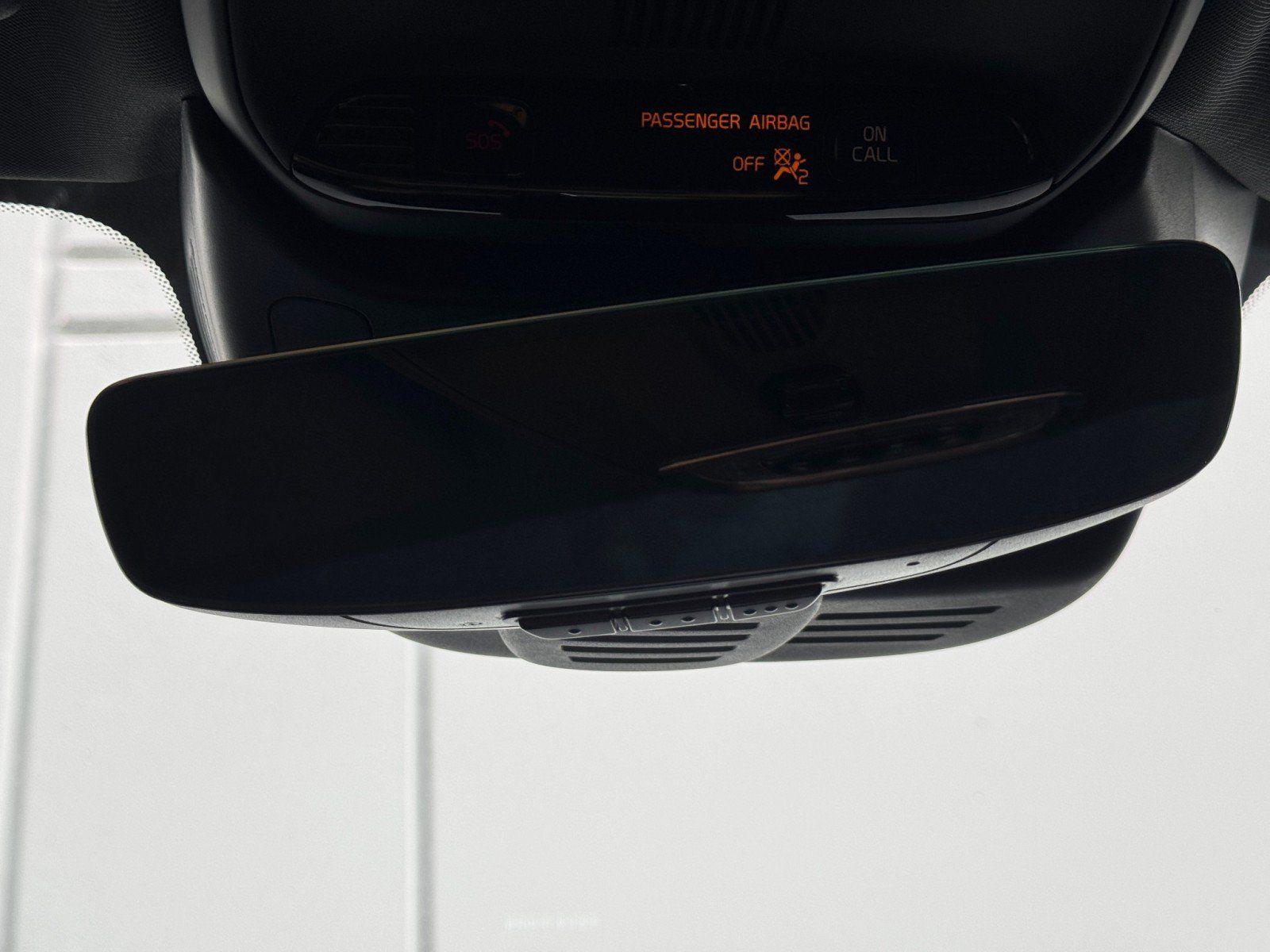 Used 2022 Volvo S60 B5 R-Design w/ Climate Package FWD image 30