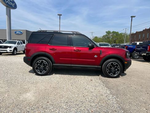 Used 2025 Ford Bronco Sport Outer Banks w/ Outer Banks Tech Package+ image 9