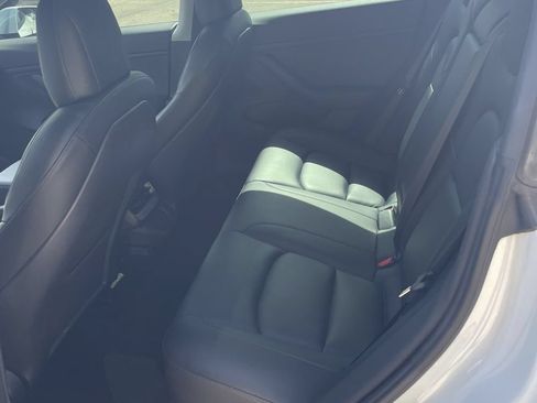 Used 2021 Tesla Model 3 Long Range AWD/4WD image 11