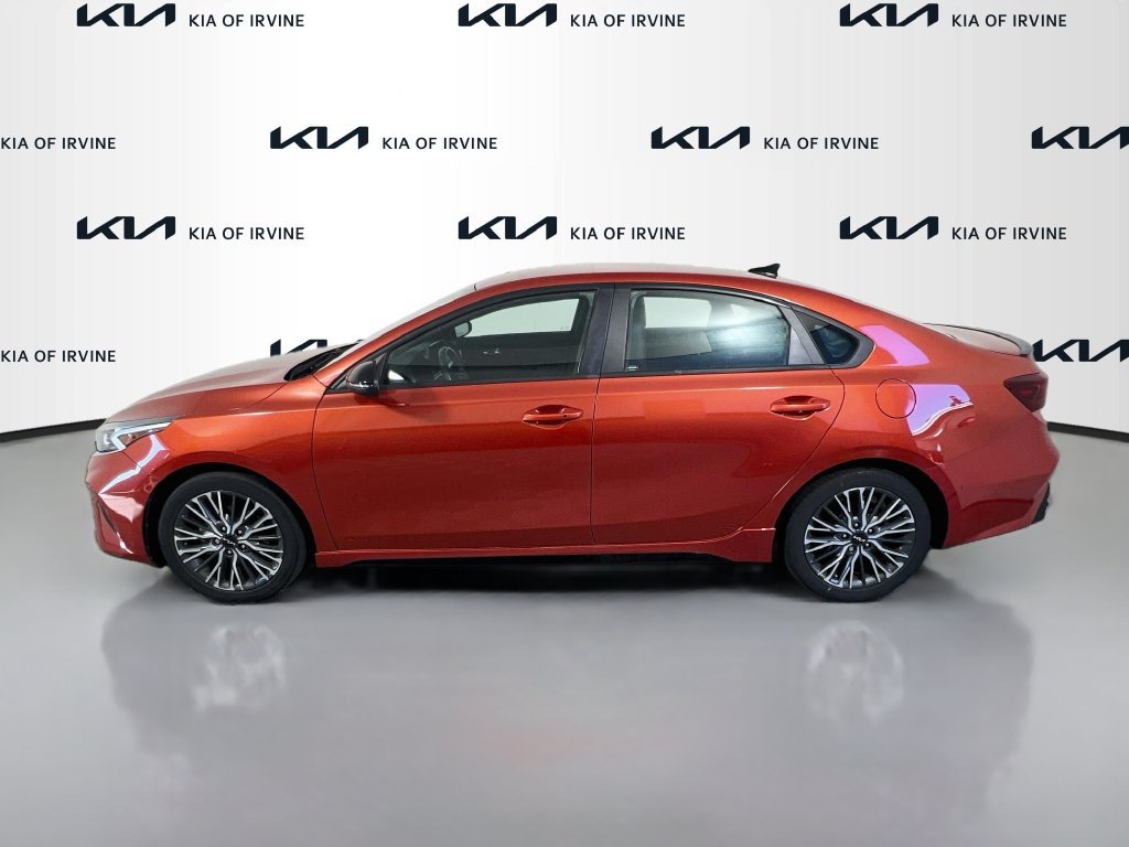 Certified 2023 Kia Forte GT-Line FWD image 5